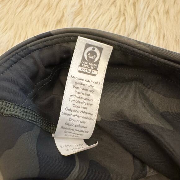 Athleta Ultimate 7/8 Tight Camo Stash Pocket High Rise Leggings XXS - Picture 11 of 16